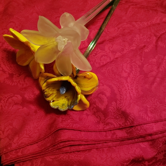 Glass flowers - Picture 1 of 1